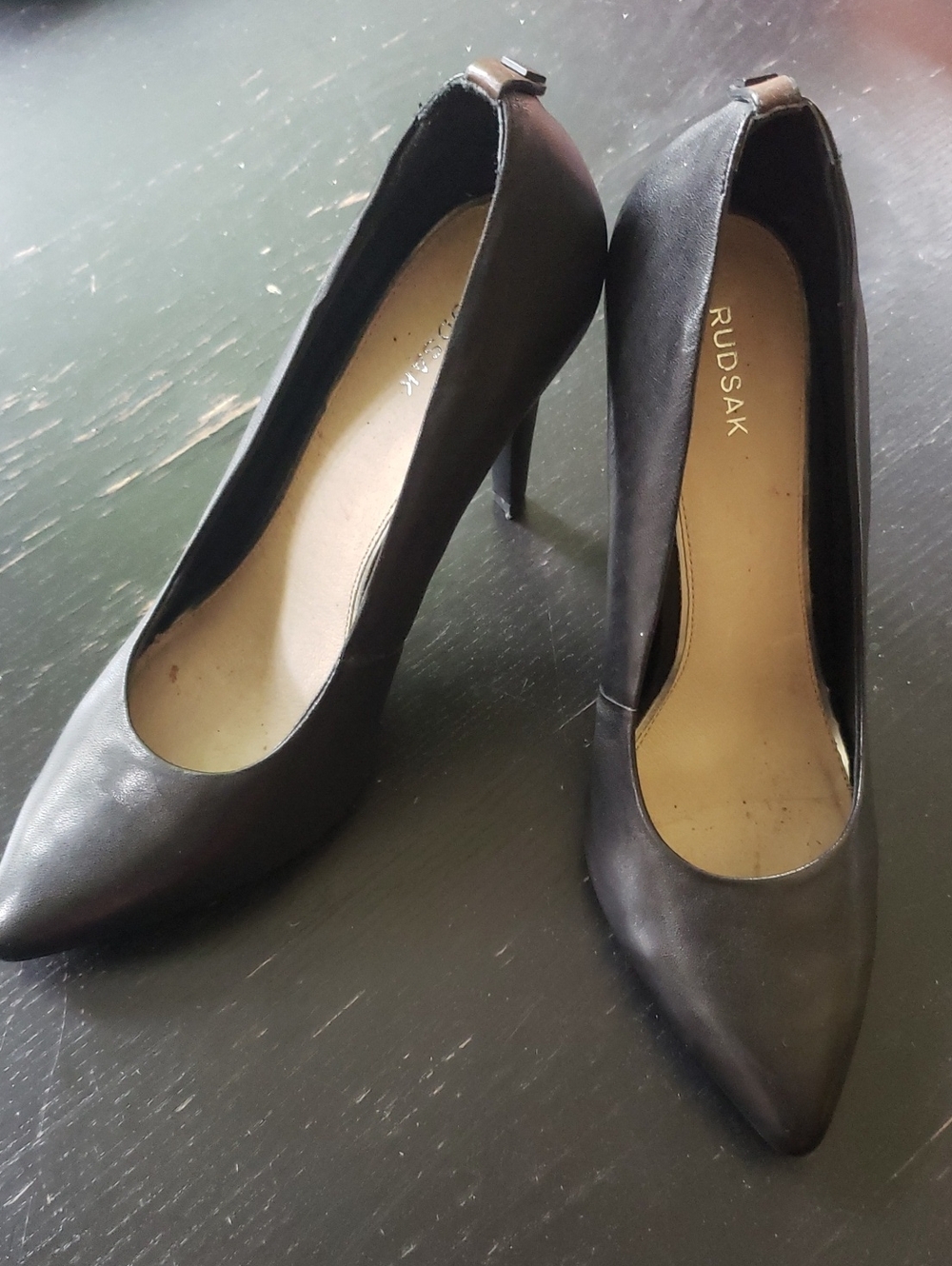 RUDSAK Black Leather Pointed-Toe Stiletto Pumps